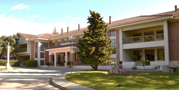 Aquinas American School